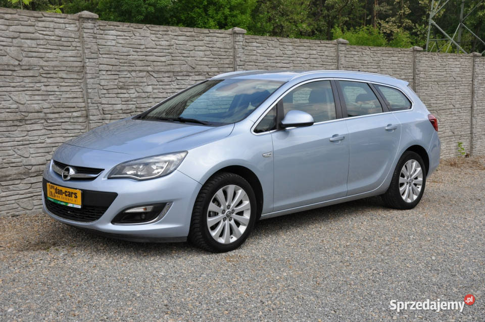 Opel Astra 14 Turbo 140 Cosmo Navi Kamera śląskie Dąbrowa Górnicza