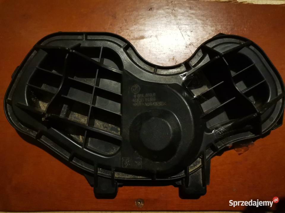 BMW E87 PRAWA LEWA ZAŚLEPKA LAMPY PRZÓD Międzychód