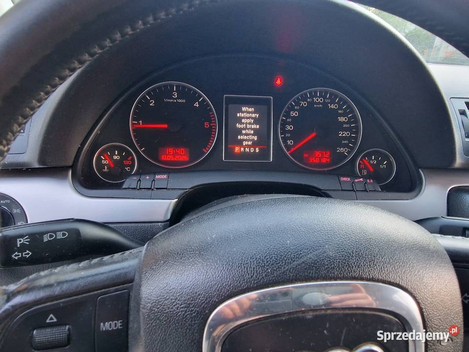 Audi a4 b7 20 2007 lekki mankament A4 świętokrzyskie
