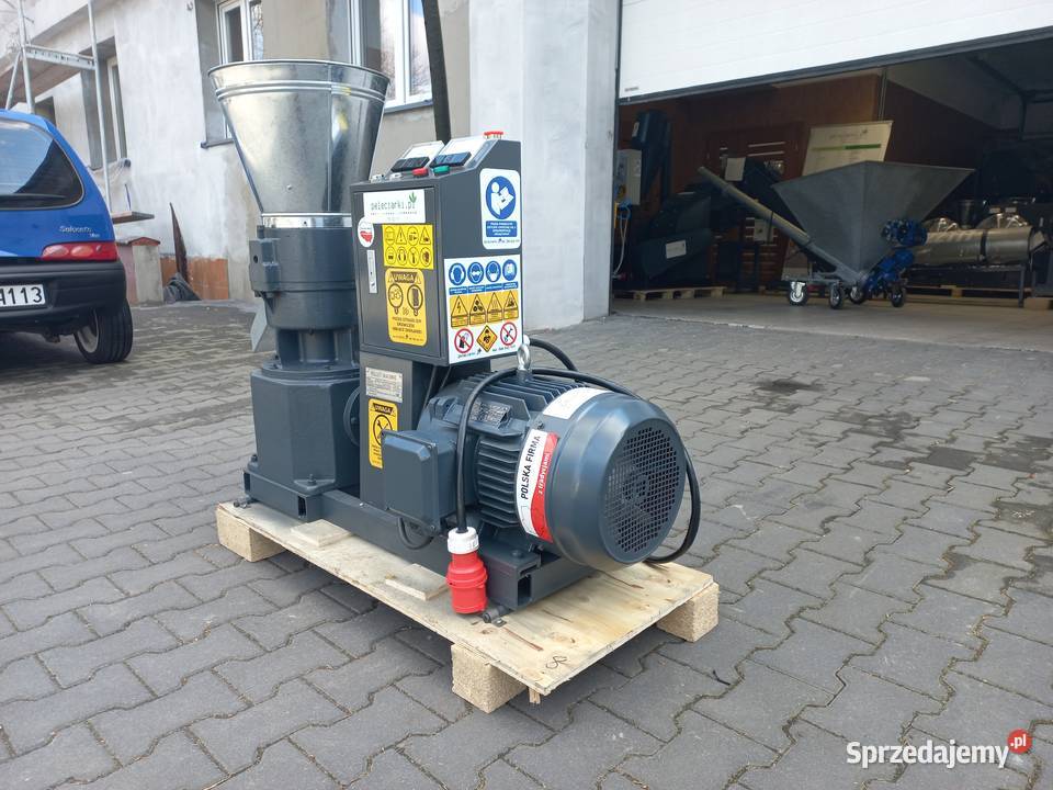 PRODUKCJA PELLETU Z SŁOMY I SIANA 11KW Zrębice