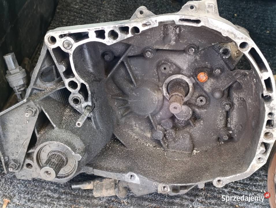 Silnik Renault 15 dci Rok produkcji 2004 Silniki kompletne Oleśnica