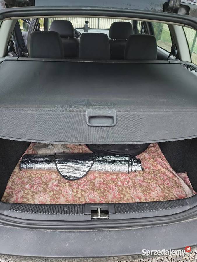 Skoda Octavia combi 16 Lpg Staniątki sprzedam