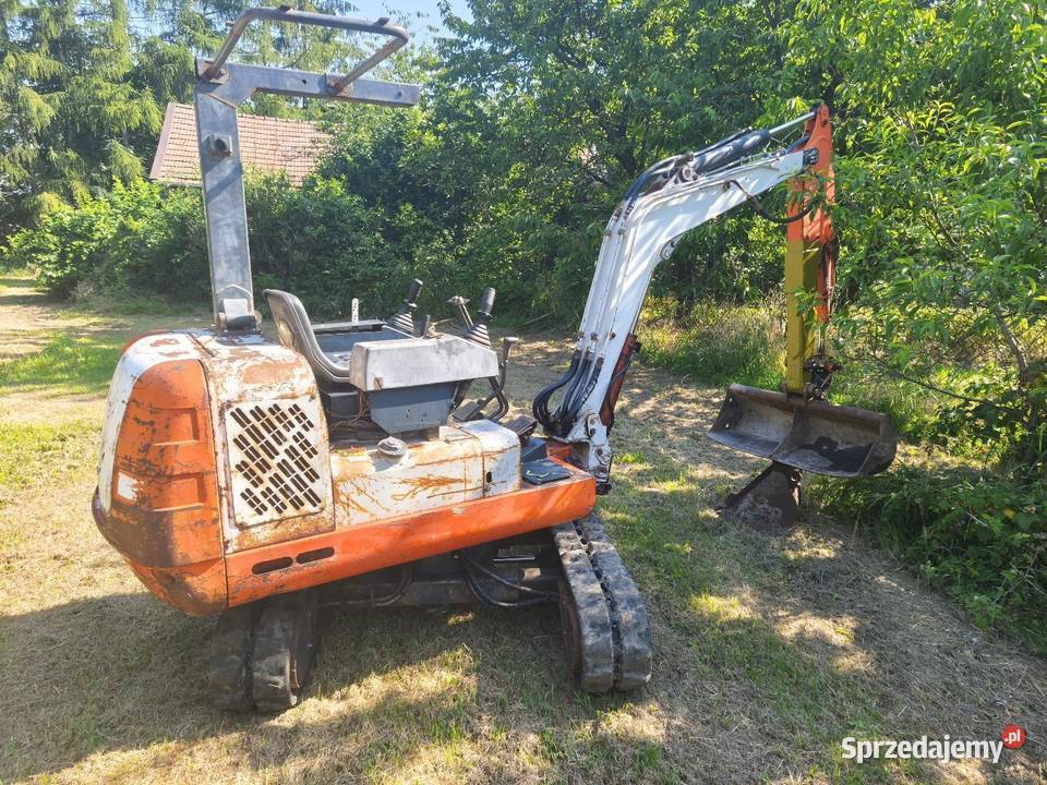 Minikoparka Hanix 15 Tarnów sprzedam