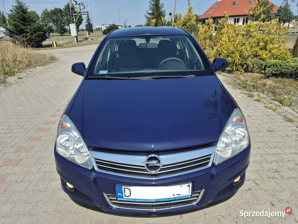 Opel Astra III 16 Benzyna2009Salon Polska2 dolnośląskie Legnica sprzedam
