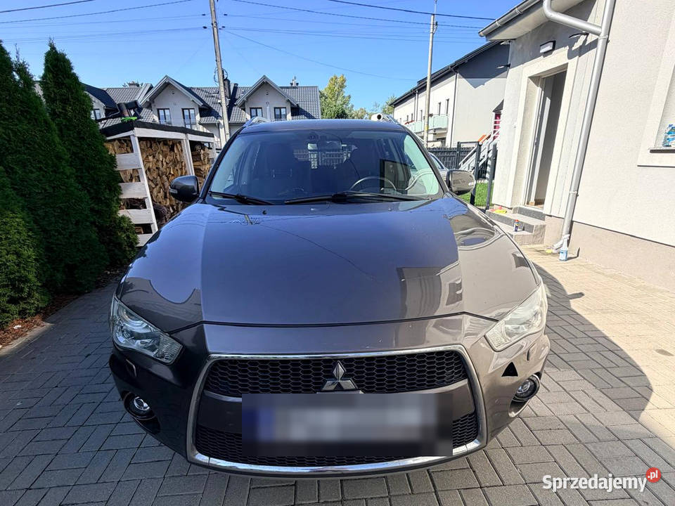 Mitsubishi Outlander II 20 DID 4x4 7osobowy Marki