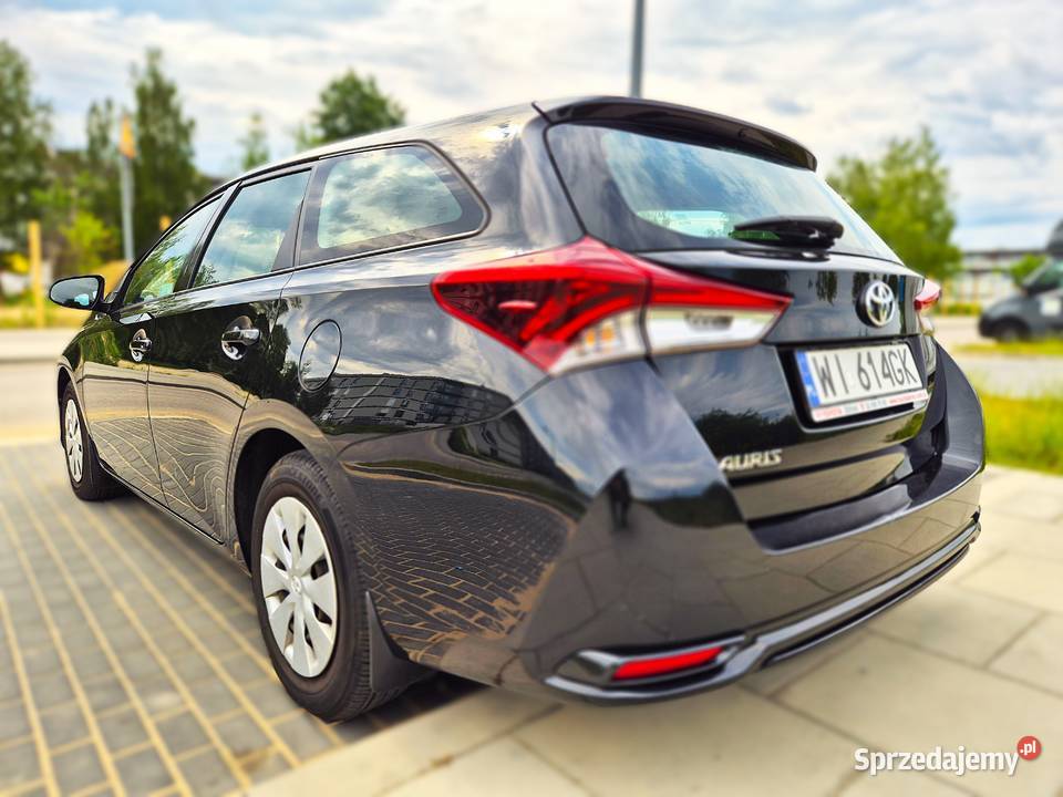 Toyota Auris Kombi 16 Active 2017 gniazdo USB