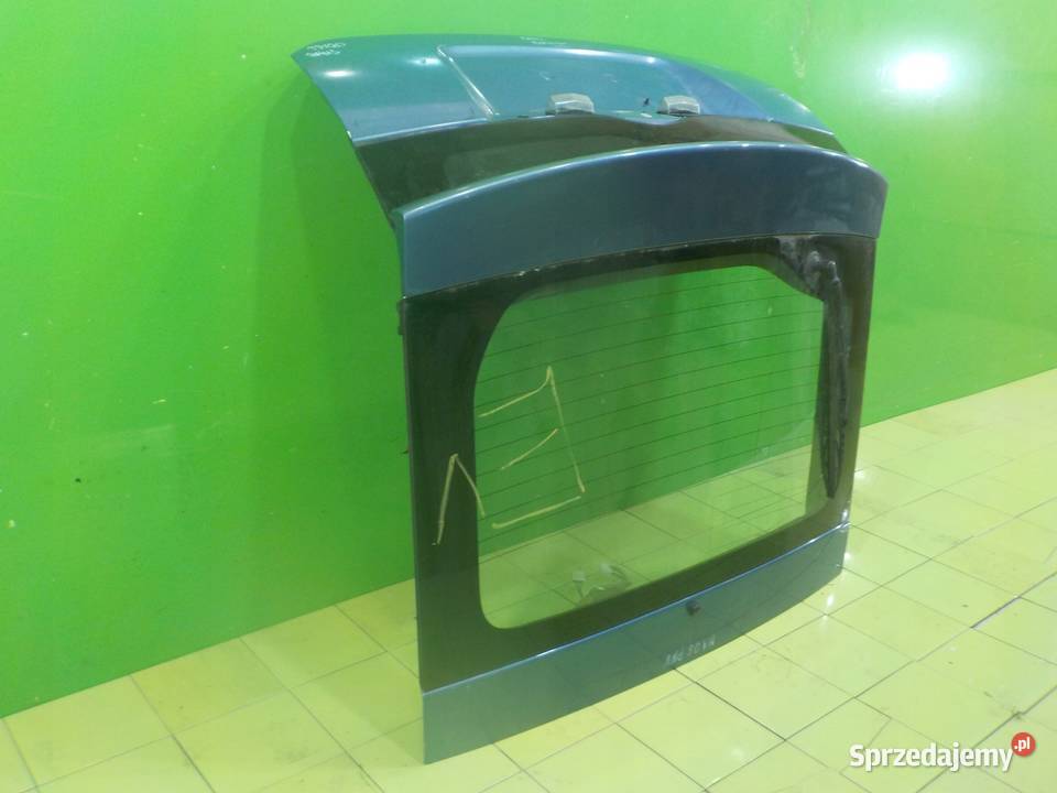 TOYOTA PRIUS II 06r HB 5D klapa tyl