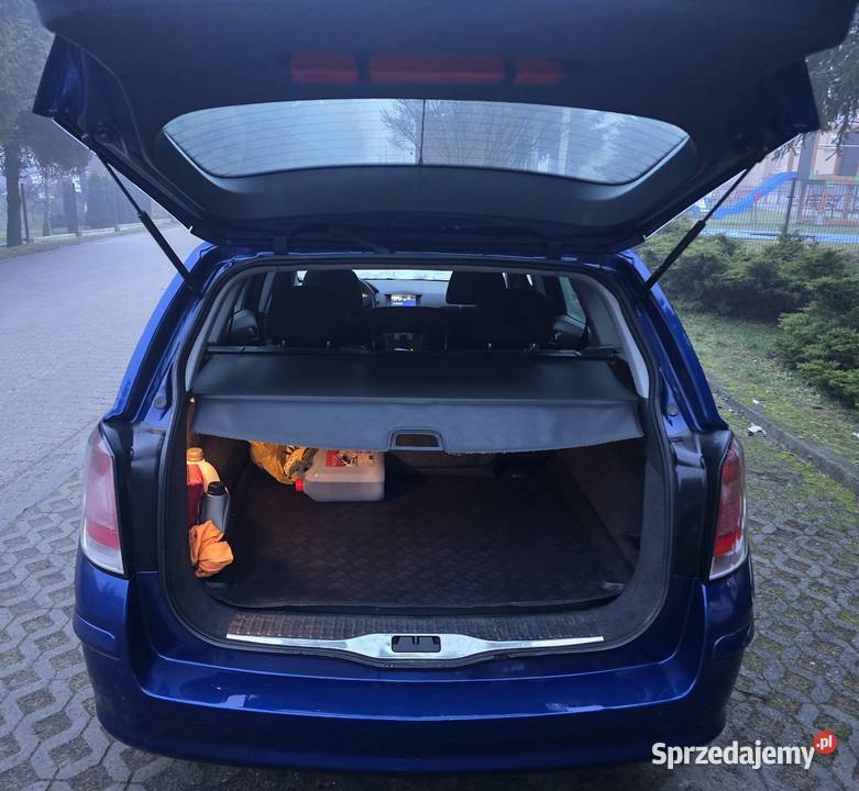 Sprzedam Opel Astra H kombi światła przeciwmgielne Motoryzacja Wielmoża