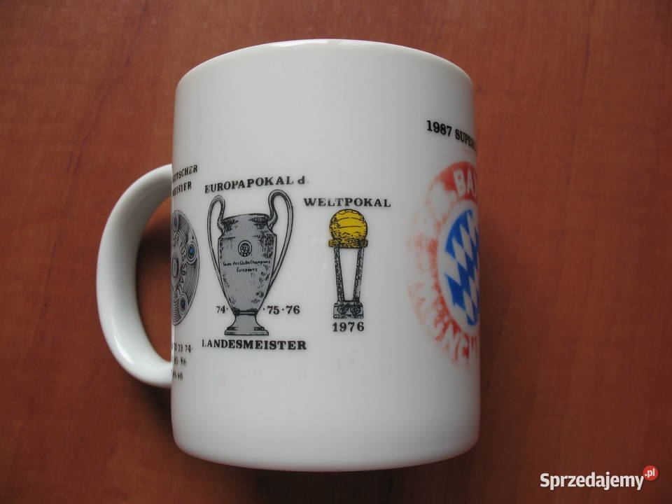 Kubek FC Bayern Monachium biały 300 ml 1996 r Siedlce