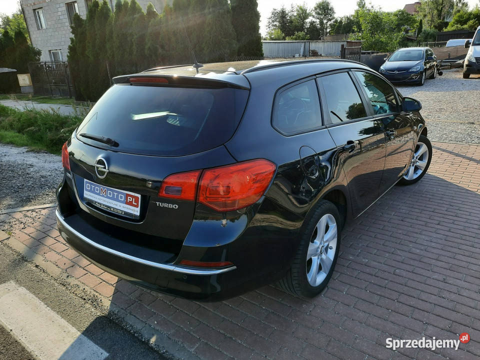Opel Astra Sports Tourer KLIMATRONIC 88 Serwis Żyrardów