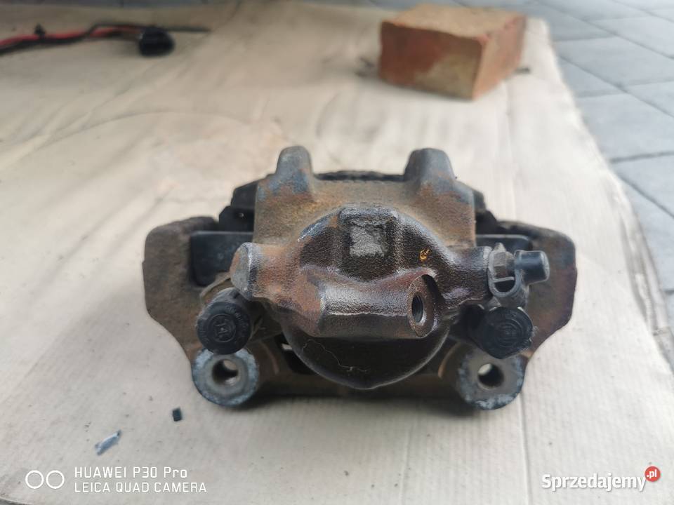 Zacisk Hamulcowy BMW F30 F20 lewy przód osobowe lubuskie Gorzów Wielkopolski