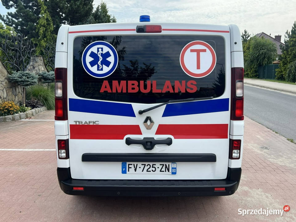 ambulansy Renault Trafic Renault Trafic Long Gostyń