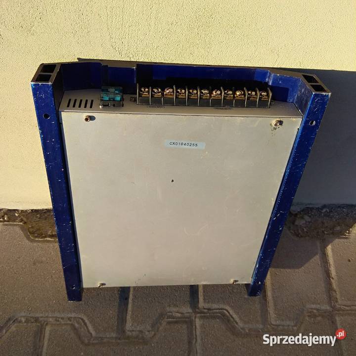 XentriX CX400 Wzmacniacz samochodowy 400 W 2x25A Świebodzice sprzedam