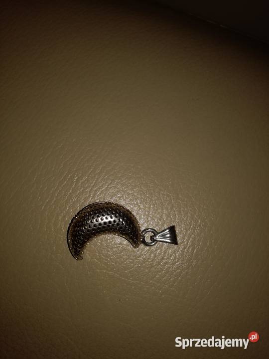 Srebrny ażurowy księżyc na srebrnym łańcuszku Warszawa