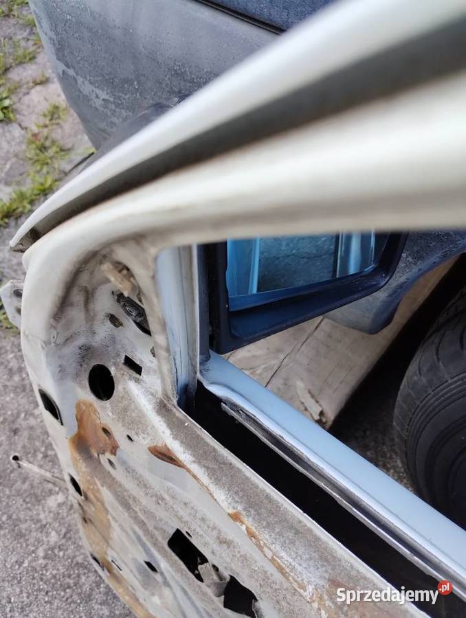 Mercedes W201 190 drzwi przednie prawe lusterko Ostrów Wielkopolski