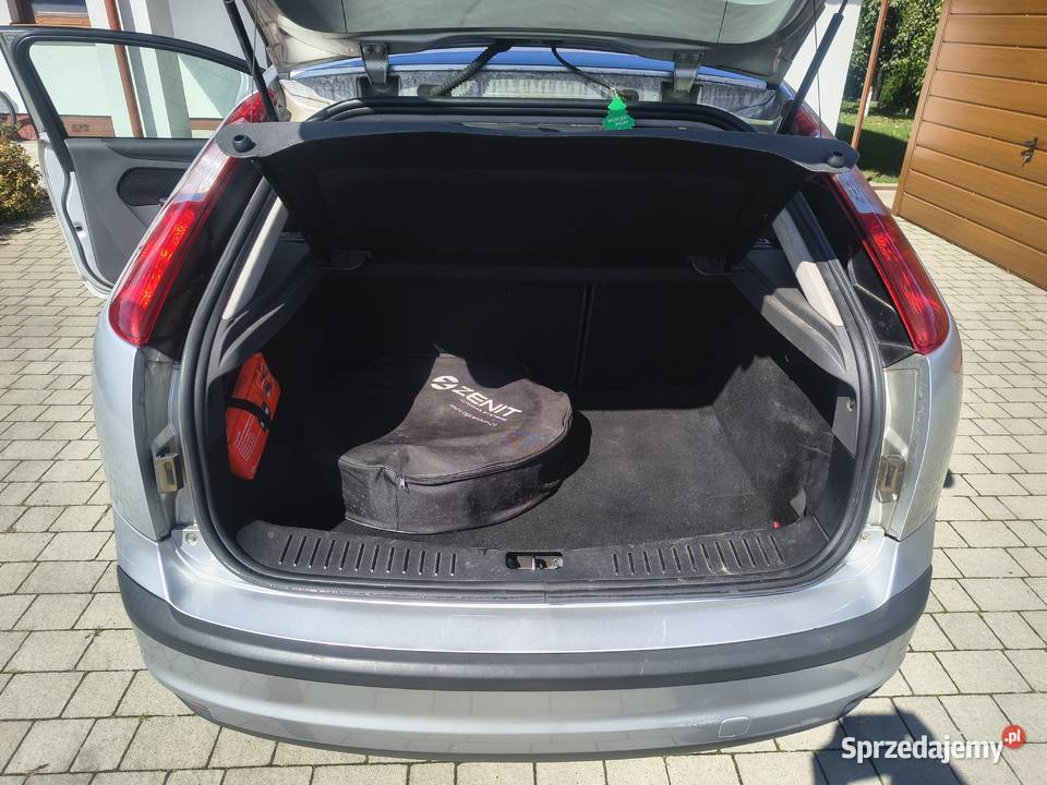 Ford Focus z 2005 20 Gaz sprzedam