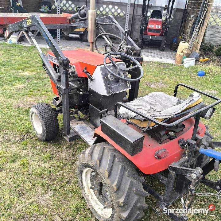 Traktorek ogrodniczy z osprzętem łódzkie Łękawa sprzedam