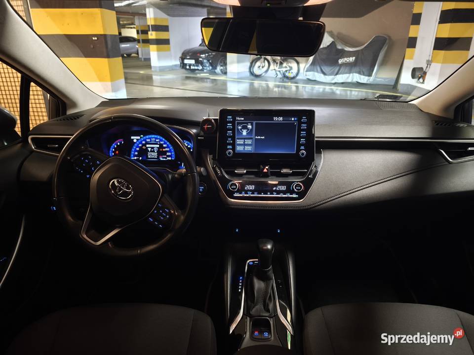 Toyota Corolla Sedan 2021 Comfort Style E21 18 przyciemniane szyby Warszawa sprzedam