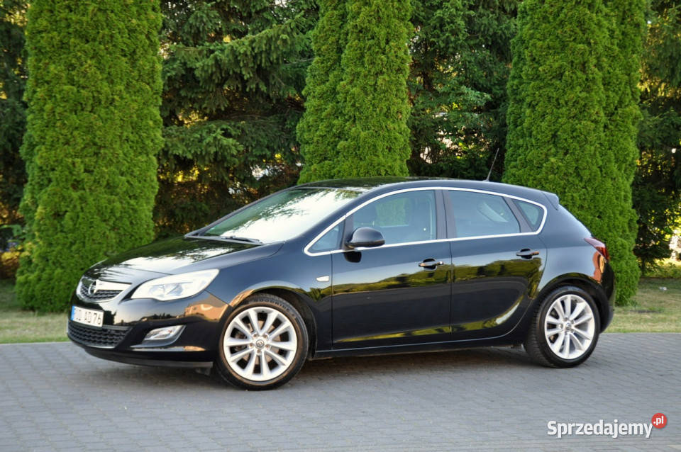 Opel Astra 16T180SkóryGrzane Fotele2xParktronikI 158214km Ostrów Mazowiecka