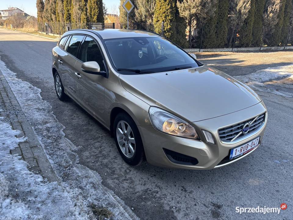 Volvo V60 16 Diesel Nowy Rozrząd Zamiana Raty welurowa tapicerka V60 Zamość