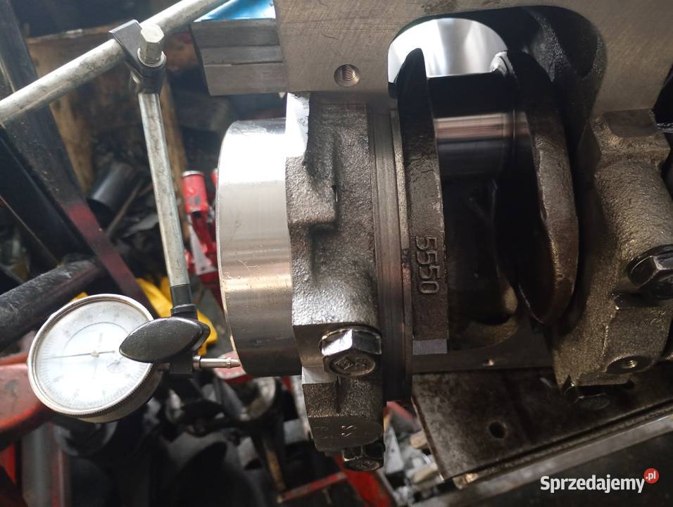 Silnik MF 255 3P nowy słupek