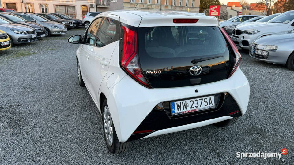 Toyota Aygo BenzynaGaz Salon Polska centralny zamek warmińsko-mazurskie Elbląg sprzedam