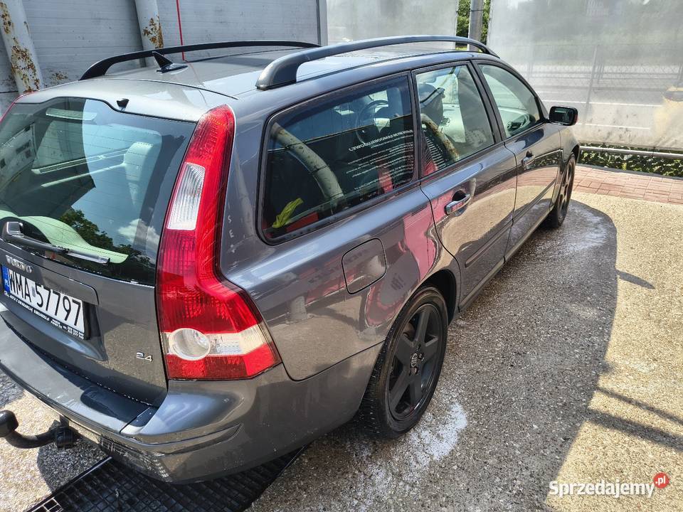 Volvo V50