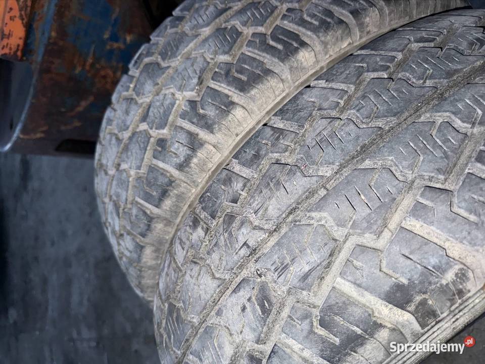 Opona Hankook Randial RA 10 22570 r15 C 225 Ostrzeszów