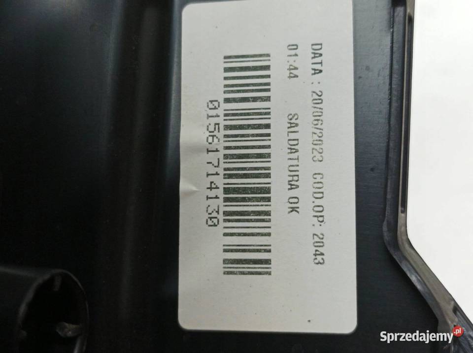 OBUDOWA KIEROWNICY OSŁONA KOLUMNY EU 01561764100