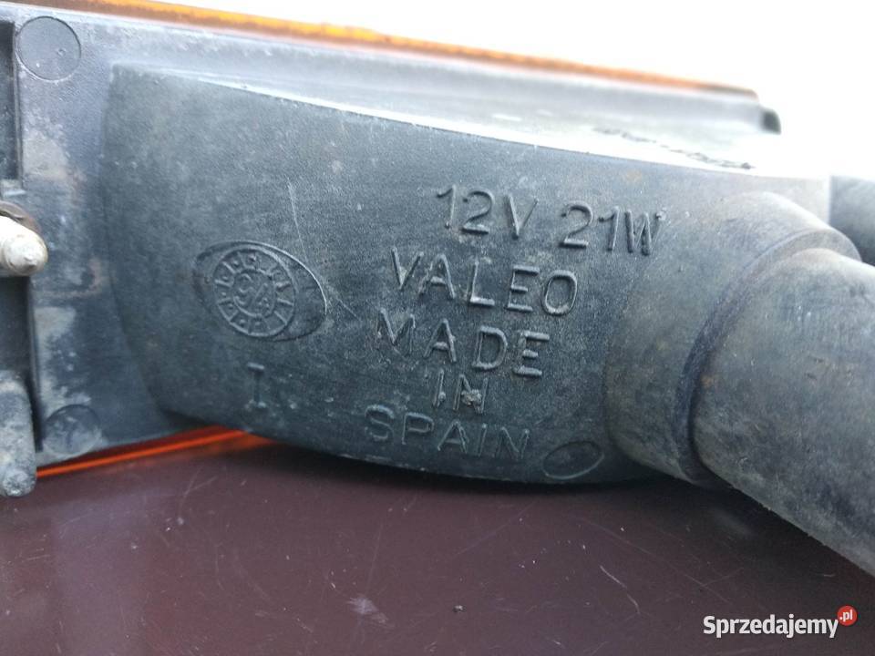 Ford Maverick I Nissan Terrano II kierunkowskaz Sieradz