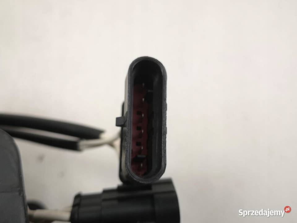 LAMPA PRAWY PRZÓD IVECO EUROCARGO 20022008 NOWA Lampy przeciwmgielne