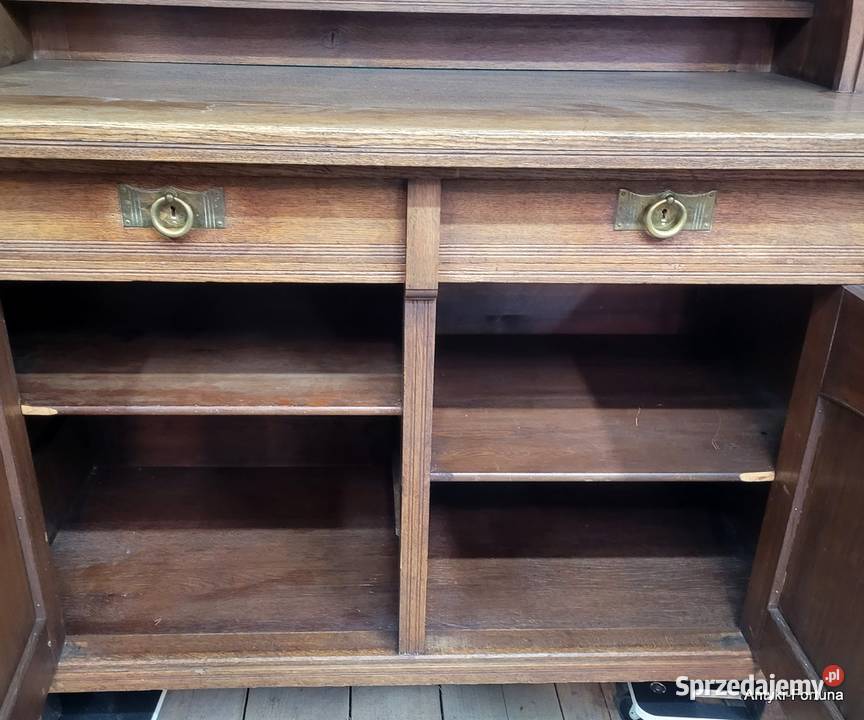 Stary kredens 3 Mała Karczma