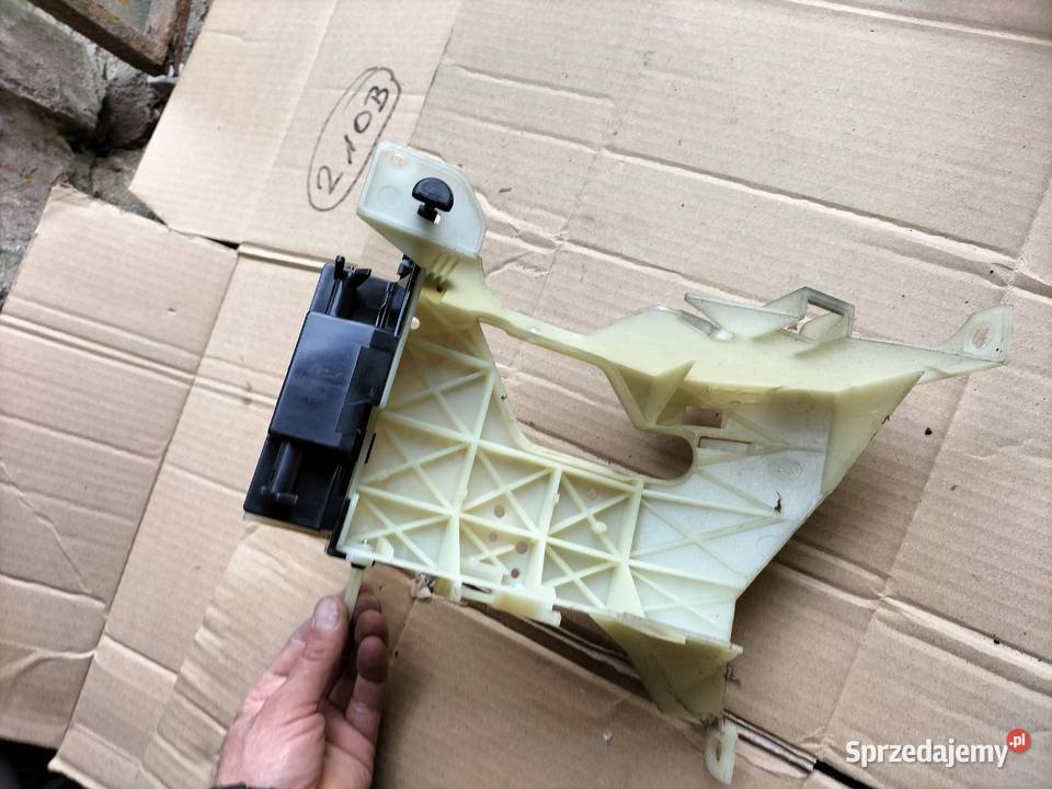 FORD MONDEO MK1 MK2 UCHWYT SKRZYNKI sprzedam