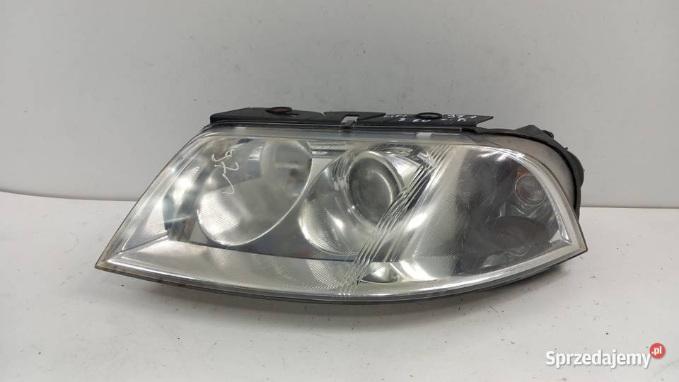 VW PASSAT B5 LIFT EU LAMPA PRZÓD LEWA SOCZEWKA Zbierkowo