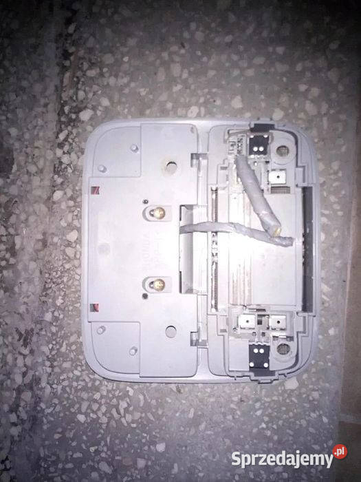 Lampka Kabiny Honda Frv 22 Ictdi 04 09 Wola Jachowa