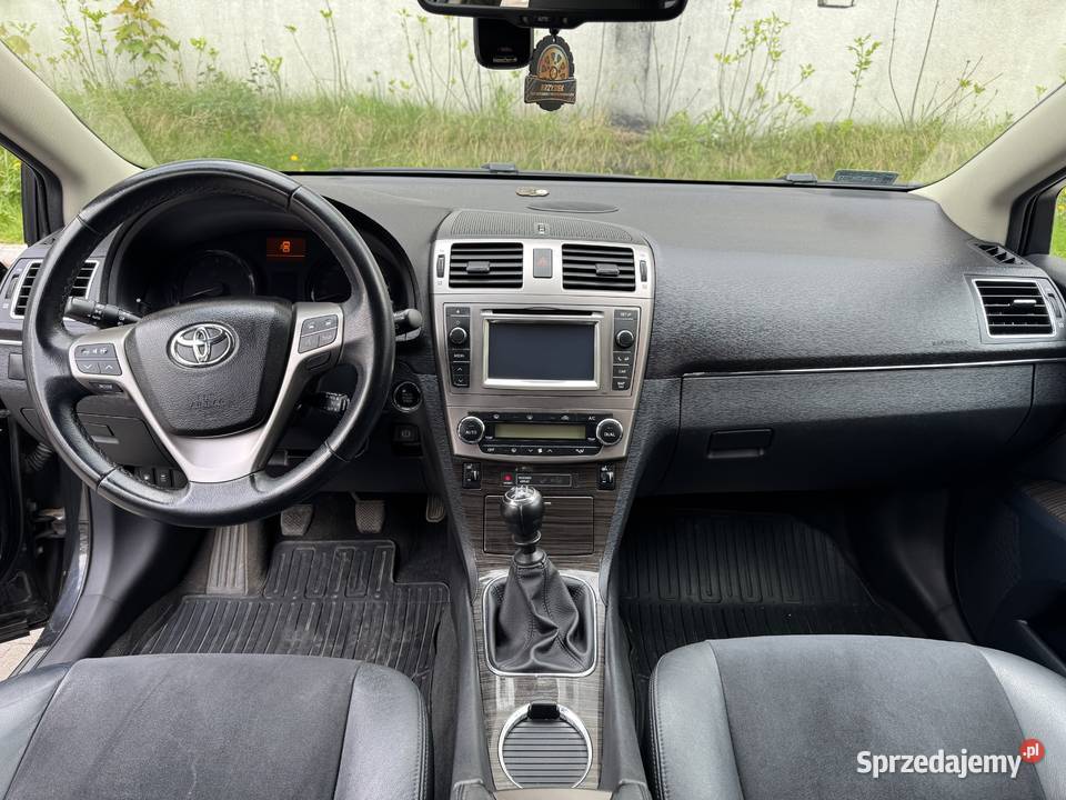 Toyota Avensis gniazdo AUX Łódź