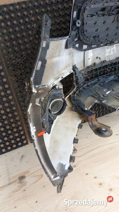 OPEL INSIGNIA A ZDERZAK PRZÓD HALOGEN Z20R sprzedam