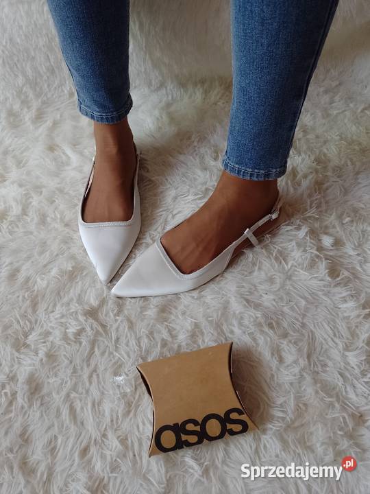 41 ASOS Design Białe Baleriny z odkrytą piętą z Moda i Styl małopolskie
