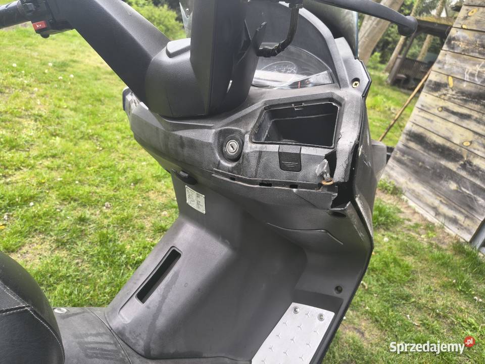 Skuter 125 Razzo steed Kask Skrzynia biegów bezstopniowa Piaseczno
