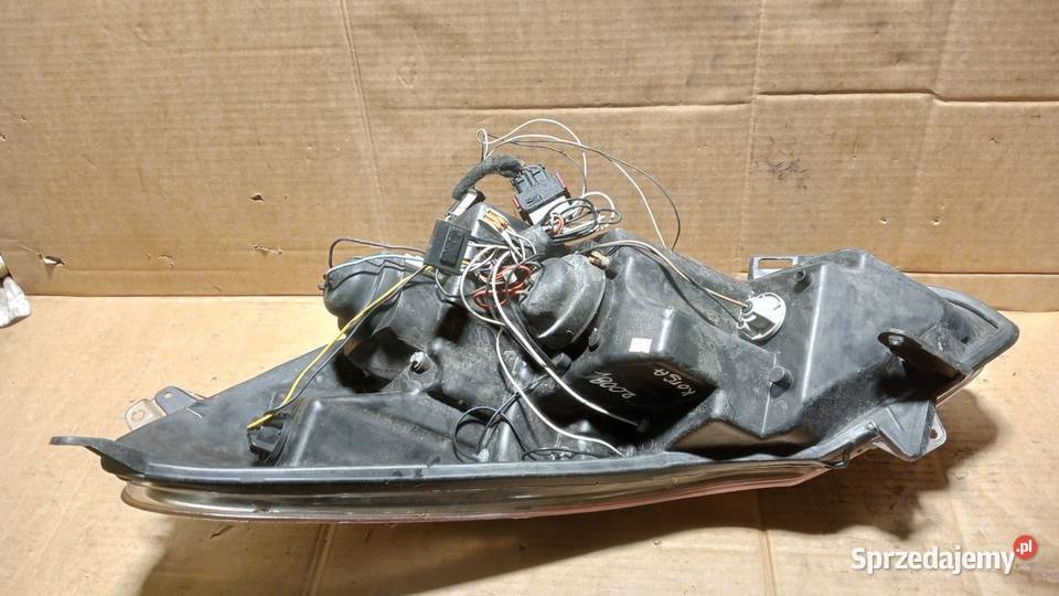 OPEL CORSA D LAMPA PRZÓD PRAWY LED osobowe wielkopolskie Zbierkowo sprzedam