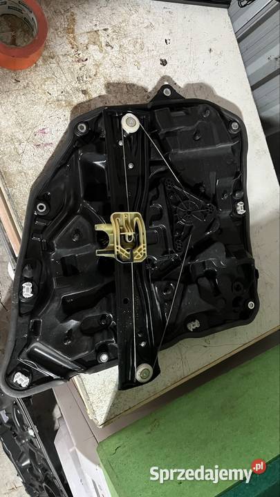 Mechanizmy do oposzczania szyb przód i tył