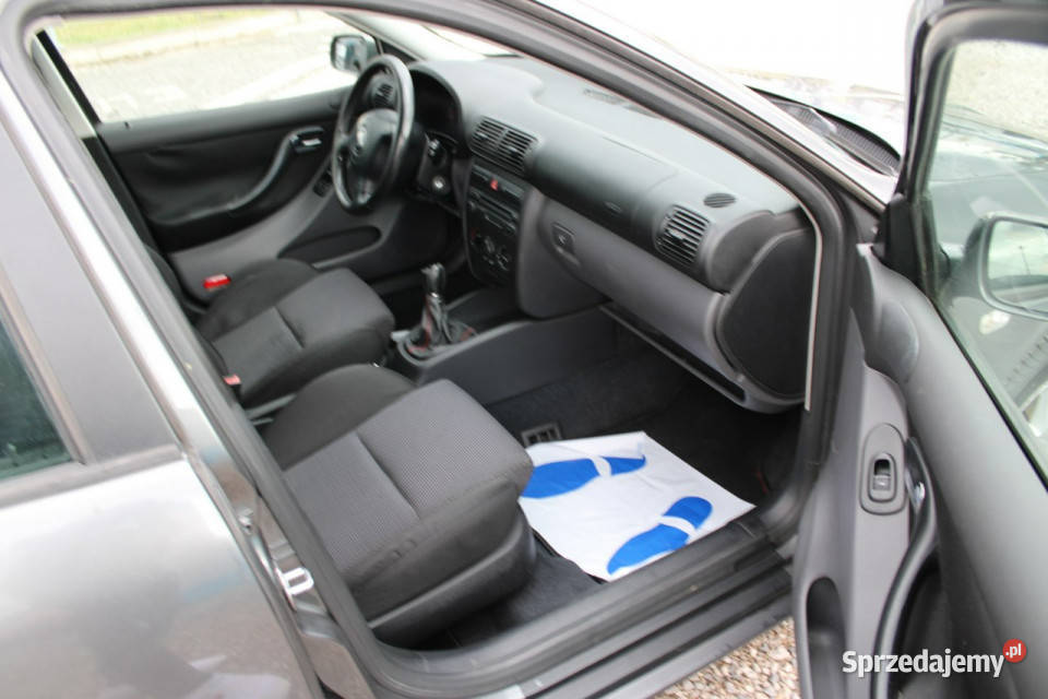 Seat Leon 19TDI Elszyby Klimatyzacja I 19992005 lakier metallic Warszawa
