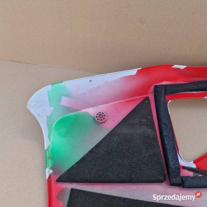 HONDA VTR 1000 BOCZEK BOK OWIEWKA LEWA OSŁONA Bieleń