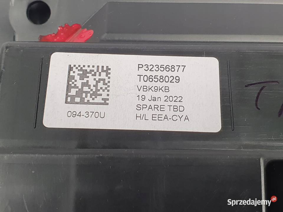 LICZNIK ZEGARY Eu 32356877 Volvo XC40 15 Hybryda
