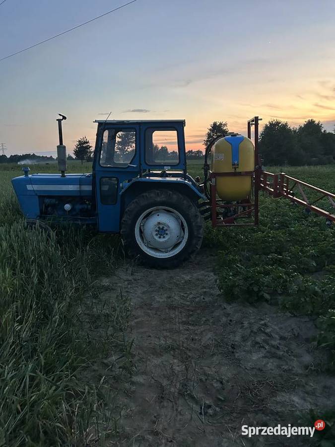 Ciągnik ford 3000 3p Zator sprzedam