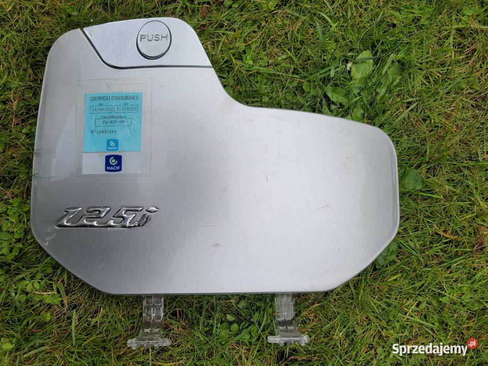 KYMCO LIKE oslona schowka klapka przod sprzedam