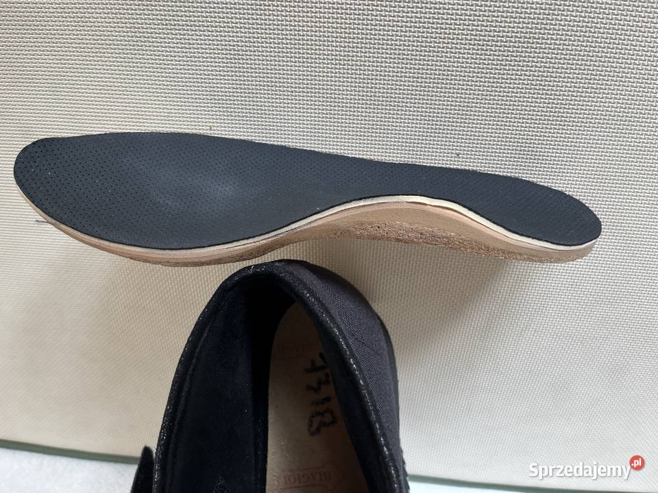 Buty ortopedyczne zdrowotna wkładka