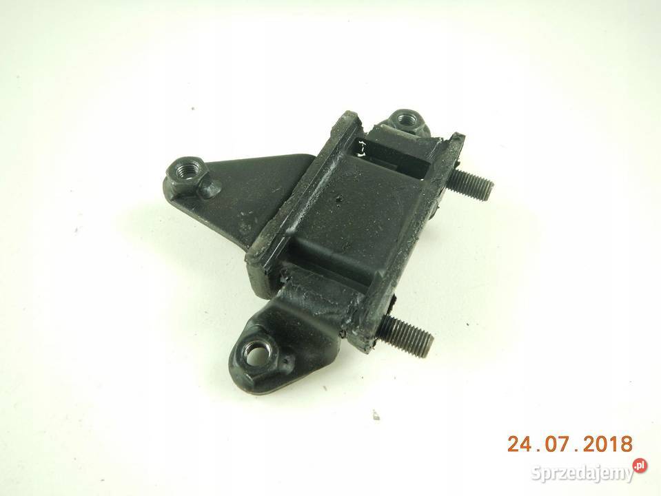 UCHWYT SILNIKA SUZUKI 800 8614 ORYGINAŁ
