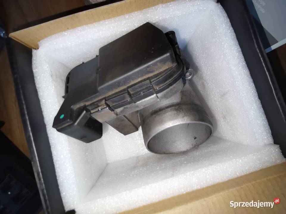 Przepustnica korpus VEMO V10810088 AUDI VW SKODA Silniki i osprzęt Kotomierz