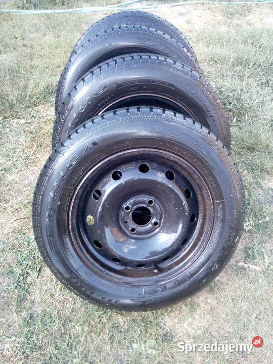 sprzedam koła z oponami całoroczne 195x65r15 Strzelno